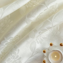 Reusable Table Cloth / Cover for Dining Picnic (140×140 Cm / 1 Pc)