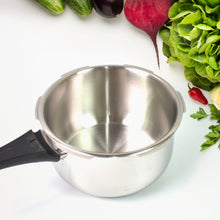 Stainless Steel Rays Fusion Pressure Cookers With Outer Lid (3.5 Litres / 5-Year warranty,  ISI Number :- 2347, BIS Number :- CM/L -7600164310